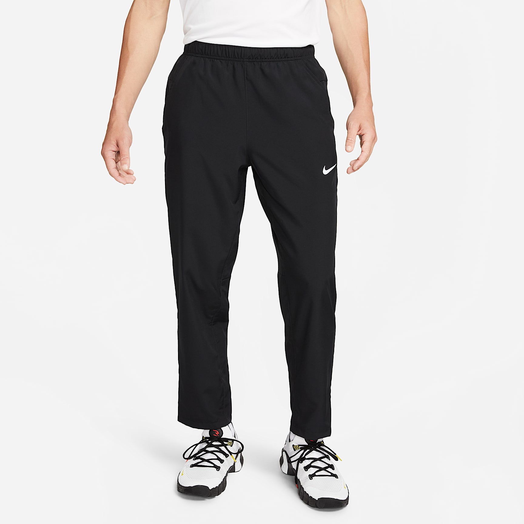 Nike Form Men's Dri-FIT Open-Hem Versatile Trousers. Nike ID